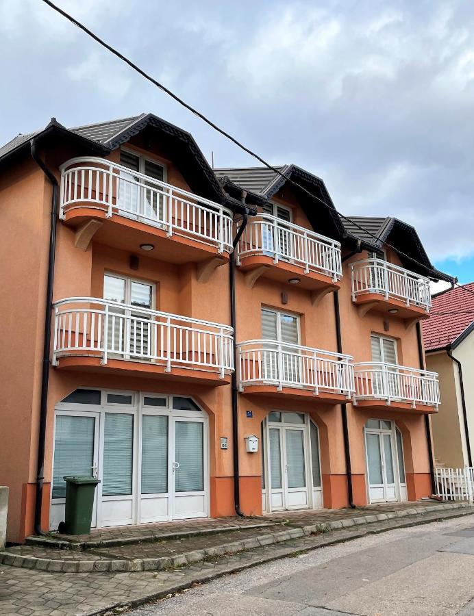 Deutsches Haus Livno Aparthotel Exterior foto